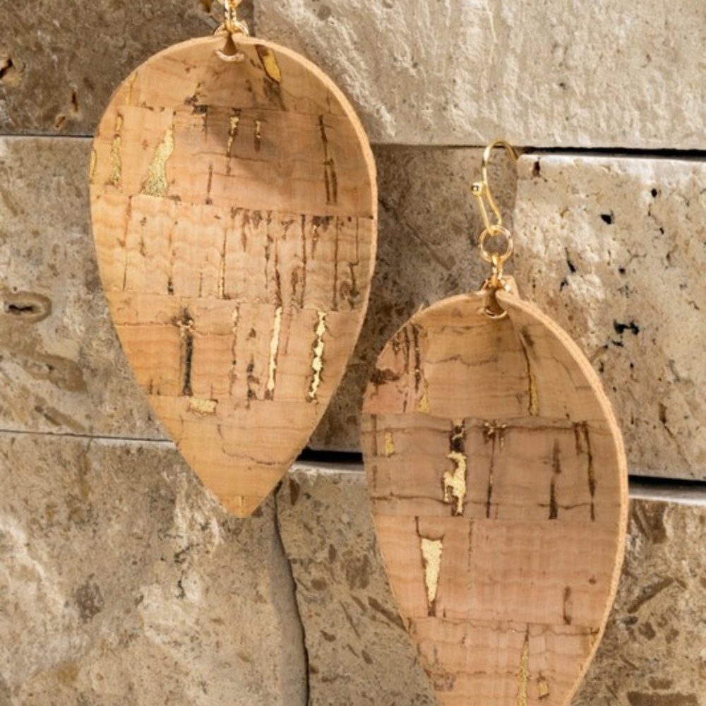 Awesome cork teardrop earrings